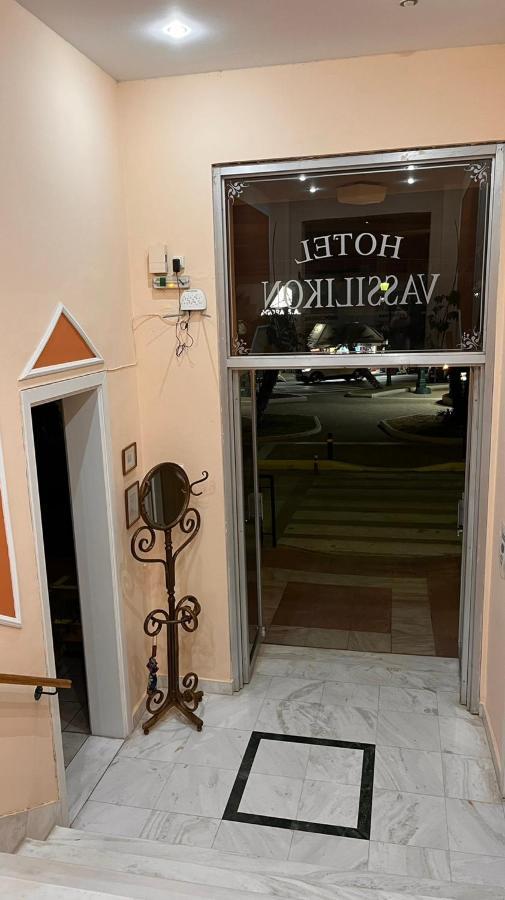 Vassilikon Hotel Lutráki Kültér fotó