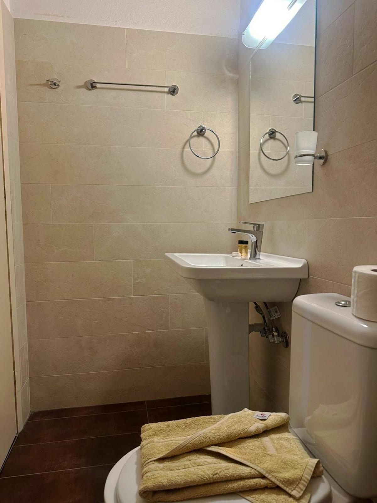 Vassilikon Hotel Lutráki Szoba fotó